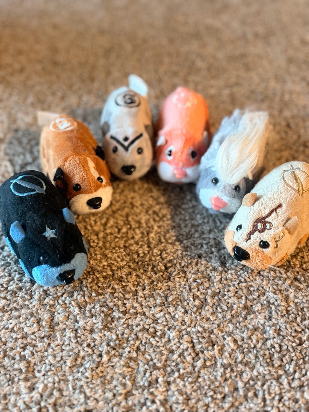 Zhu Plush Small hamsters Toy - Lot of 6- Everything is in working order